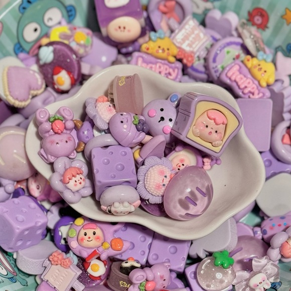 Mix Charms - Picture 1 of 1